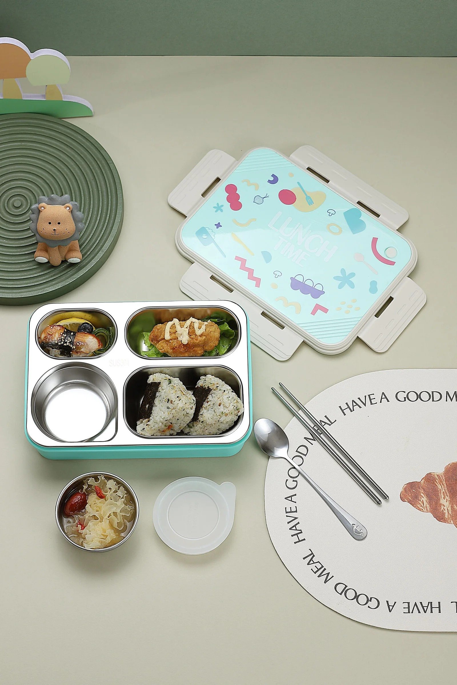 Stainless Steel Tiffin Box Bento Lunch Box for Kids 4 Grids Leakproof Insulated Food Storage Container Lunch Boxes 700 ml Keep Food hot Lunch Box for Office